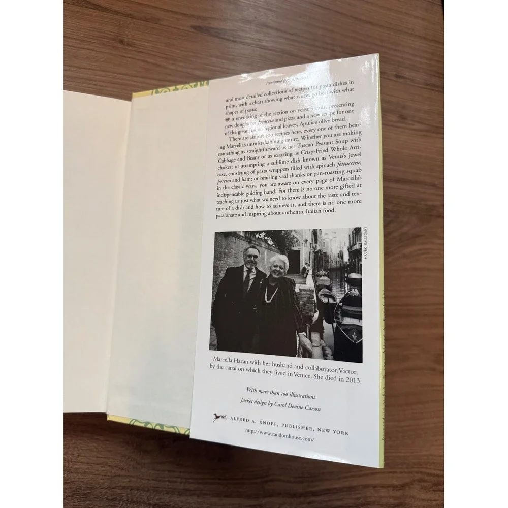 Essentials of Classic Italian Cooking Marcella Hazan Hardcover 9780394584041